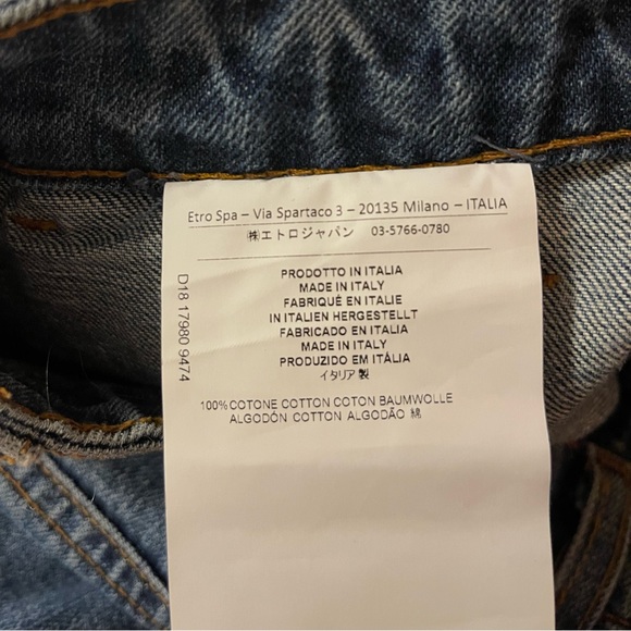 Vintage Italian Designer Etro high waisted jeans, cropped wide leg - Picture 9 of 10